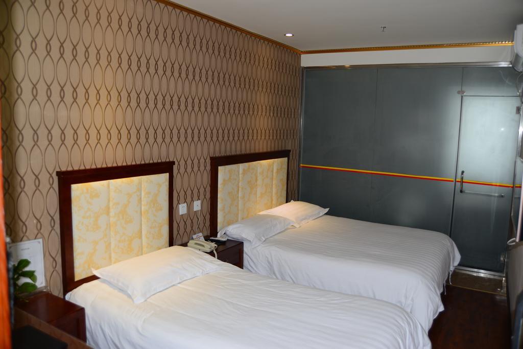 Super 8 Beijing Daxing Huangcun Hotel Kültér fotó